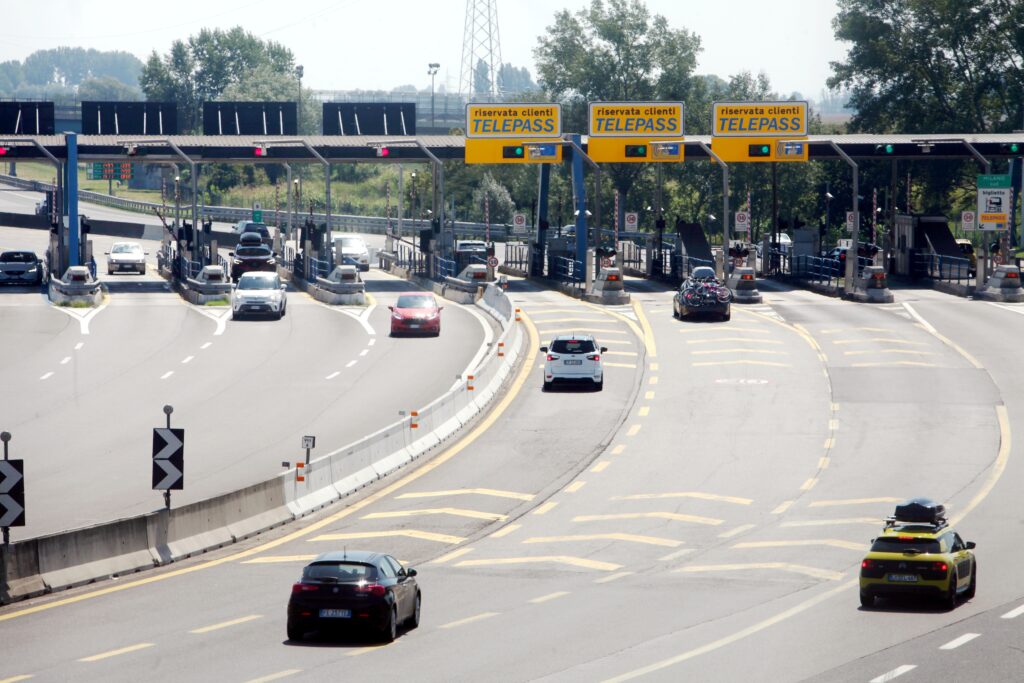 Concessioni esistenti escluse dalle nuove regole. SALTA il limite di durata a 15 anni