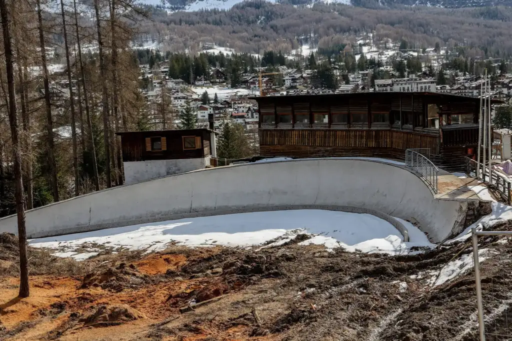 Salvini: Cortina scommessa vinta, i cantieri rispettano i tempi. Non serve una nuova Vas