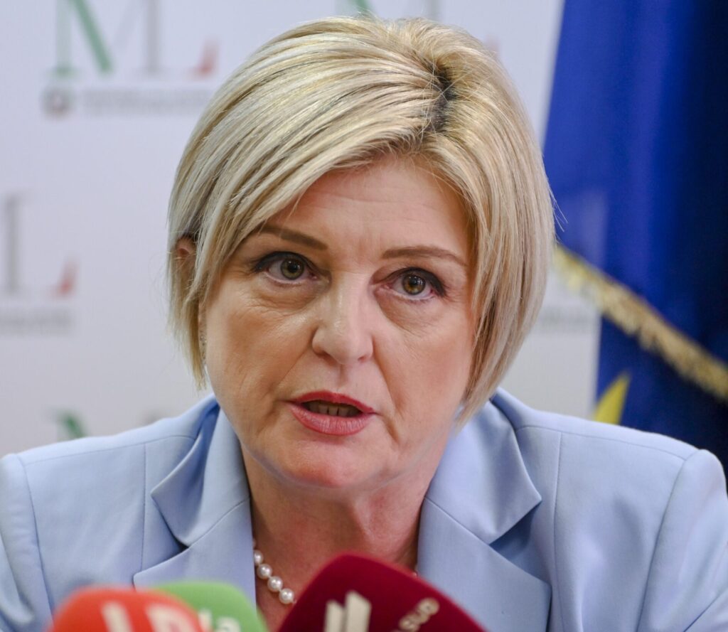 Calderone: “Per la sicurezza un DL da 900 milioni l’anno a regime”. Meloni: “Abbiamo trovato altre risorse”