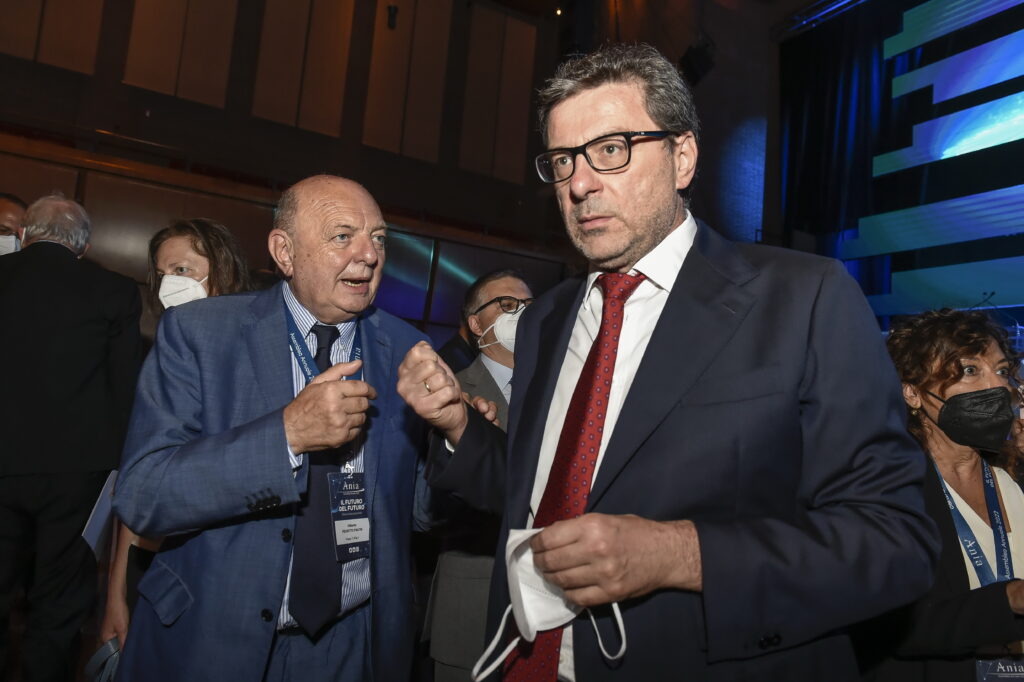 Pichetto rilancia i bonus, il Psb li stronca. Nel Pnrr la soluzione (e 1,38 mld): incentivo LEGGERO