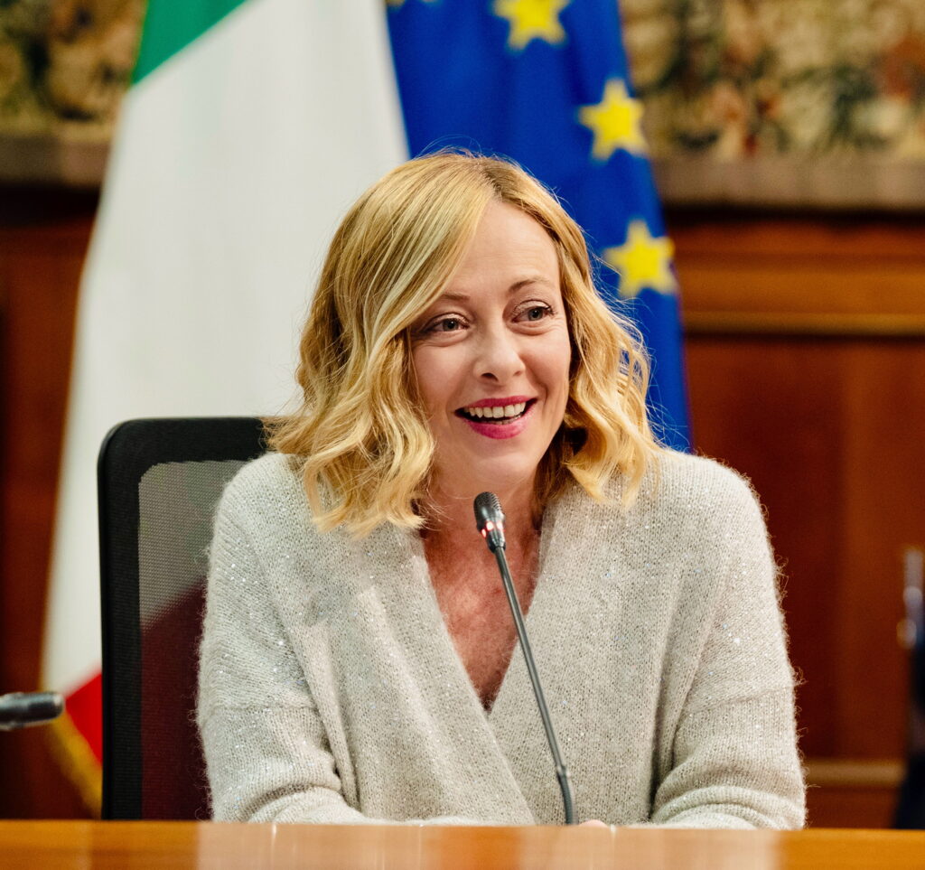 La manovra da 30 miliardi è legge: ora la sfida CRESCITA con i tagli agli incentivi