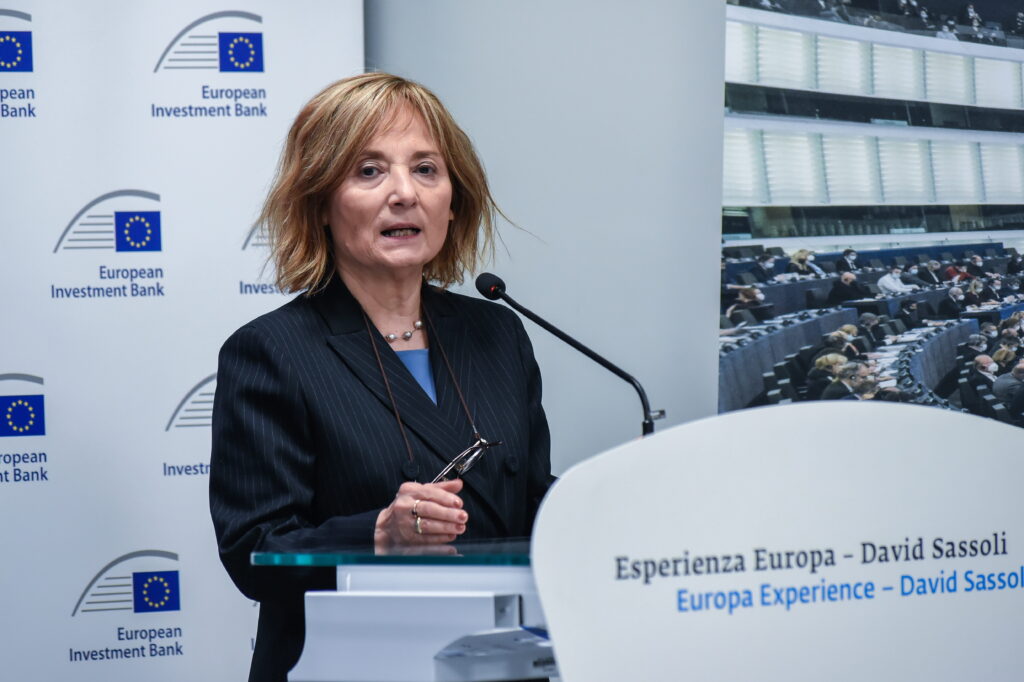 Bei, 2024 investimenti a 11 miliardi, in calo anche per la concorrenza del Pnrr. Ma l’Italia rimane un mercato strategico