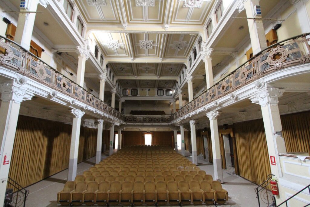 Catanzaro rigenera con l’Agenda urbana contro la desertificazione. Il sindaco Fiorita: “Coprogettare con il terzo settore per dare sostenibilità di lungo periodo”. Il caso del Teatro Masciari