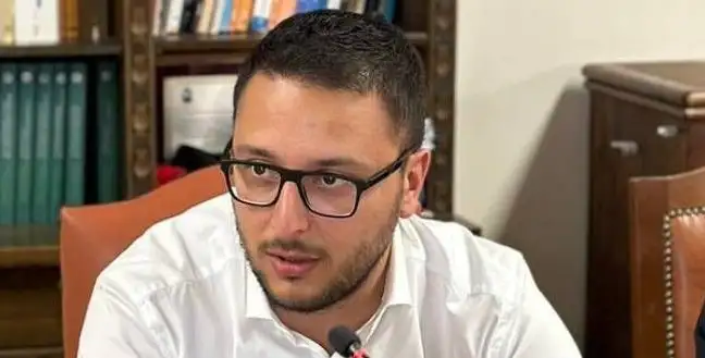 L’Aquila collega piano regolatore e microzonazione sismica, è una rivoluzione. L’assessore De Santis: “Non c’è faglia in centro, è una buona notizia. Flessibilità rispetto ai vincoli regionali per garantire sviluppo”