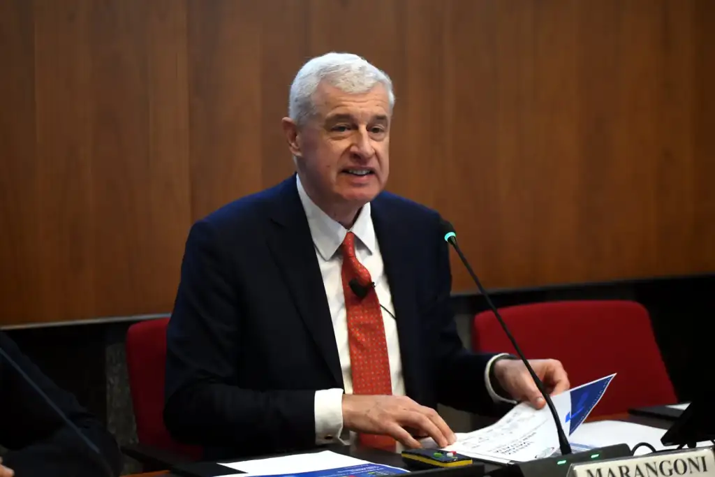 Le prime 100 utility italiane fanno 23,5 miliardi di investimenti. Spinta su infrastrutture e digitalizzazione