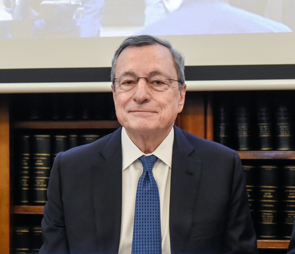 Draghi: “I dazi minaccia per Europa e Italia, URGENTE agire su innovazione ed energia. La difesa comune è un passaggio obbligato”