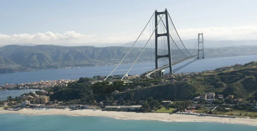 Il Cdm risponde alle obiezioni Ue sulla Valutazione di impatto ambientale del Ponte sullo Stretto: “Farlo è di interesse pubblico per la salute umana, la sicurezza pubblica e la difesa dell’ambiente”