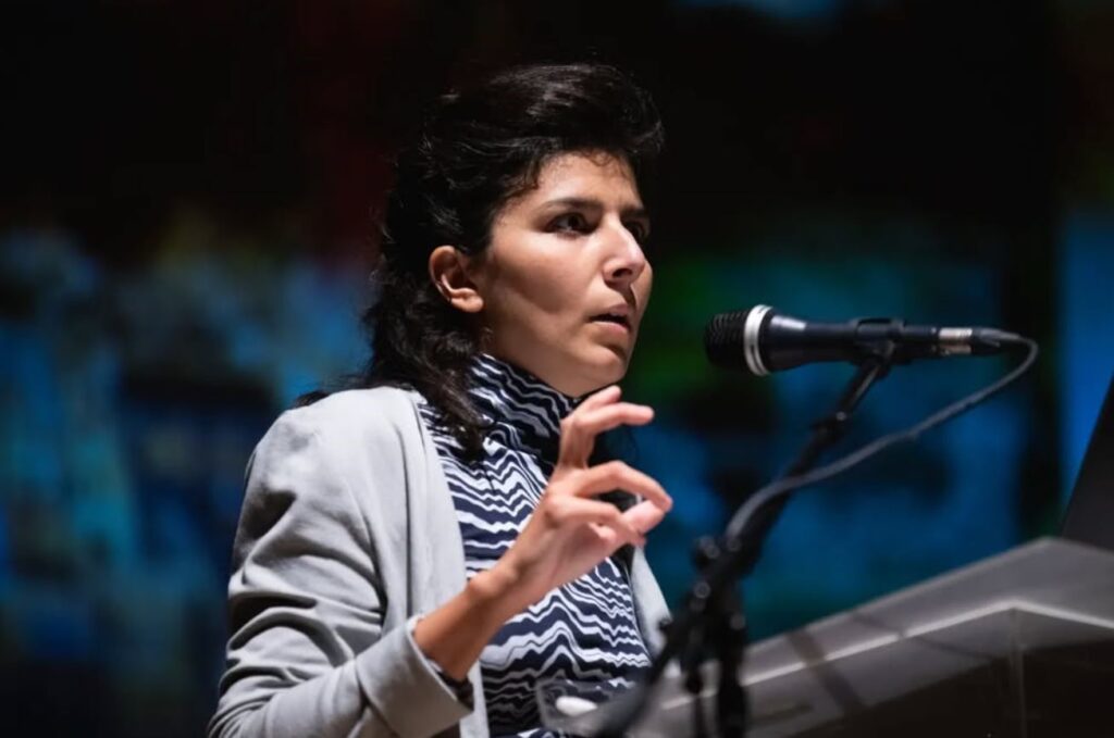 “MVRDV ha proposto anche a Milano e Roma una mappatura e un piano regolatore dei tetti, come a Rotterdam: colonizziamo le quinte facciate e apriamo spazi e punti di vista nuovi per le città”