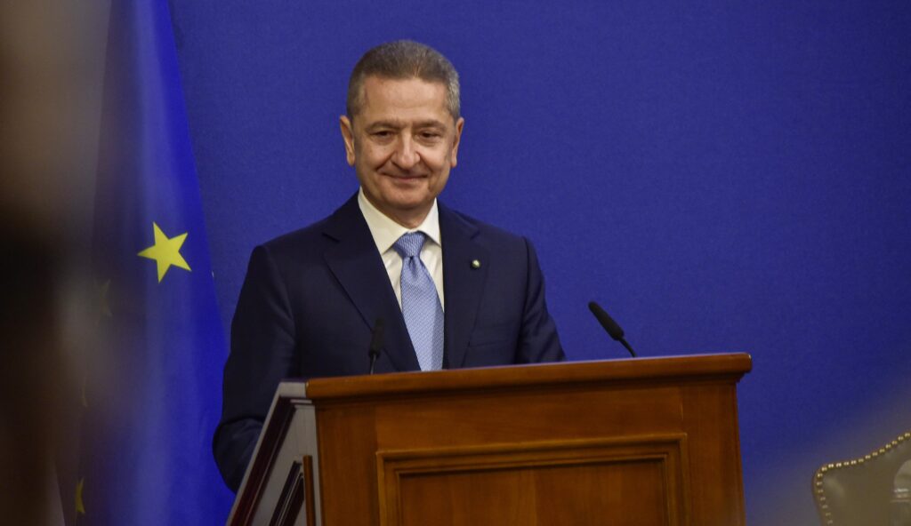 L’allarme di Panetta: “Navighiamo nelle incertezze ma non possiamo stare fermi. Serve un PATTO europeo per la produttività, decisivo sarà l’Eurobond”