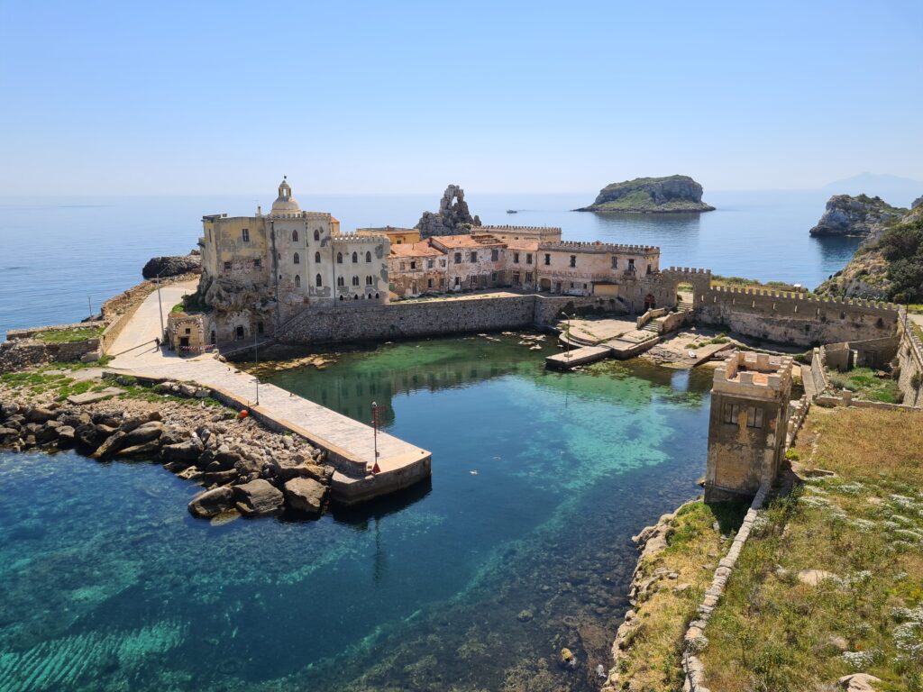 Un accordo per la valorizzazione GREEN dell’ex isola carcere di Pianosa