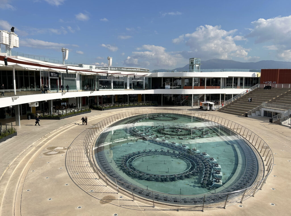 Maximall Pompeii, certificazione green per l’hub multifunzioni alle falde del Vesuvio