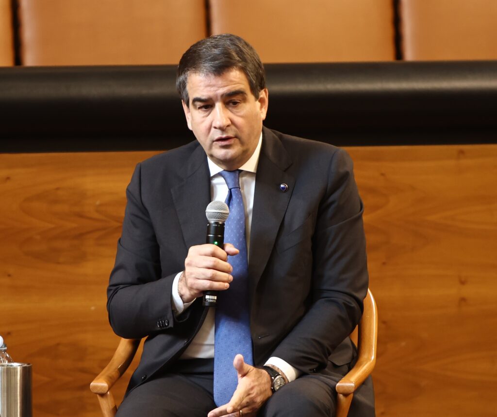 Pnrr, revisione definitiva a luglio: fondi oltre il 2026 per tre miliardi a studentati, casa e treni (ma c’è l’incognita armi)