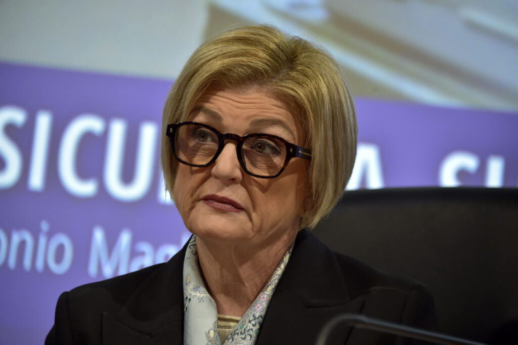 Badge di cantiere, stretta appalti e raddoppio delle sanzioni per la patente a crediti: le novità del DL