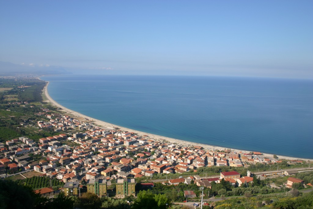 Nicotera, nuovo volto per il lungomare: il Comune lancia un concorso di progettazione con montepremi di 74mila euro (62mila al vincitore)