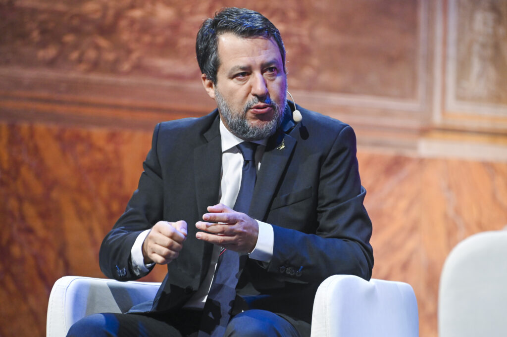 Salvini: testo unico edilizia al prossimo Cdm. “Piano casa pronto, prime tre mosse in legge di bilancio”