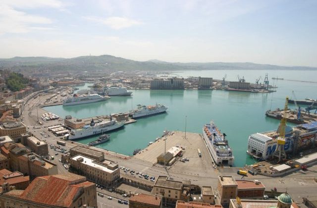 Ancona riabbraccia il suo mare: il nuovo waterfront