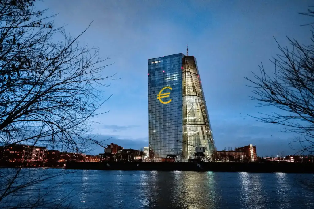 Bce: economia Ue resiliente ma investimenti strategici e riforme per rafforzare la crescita sono urgenti