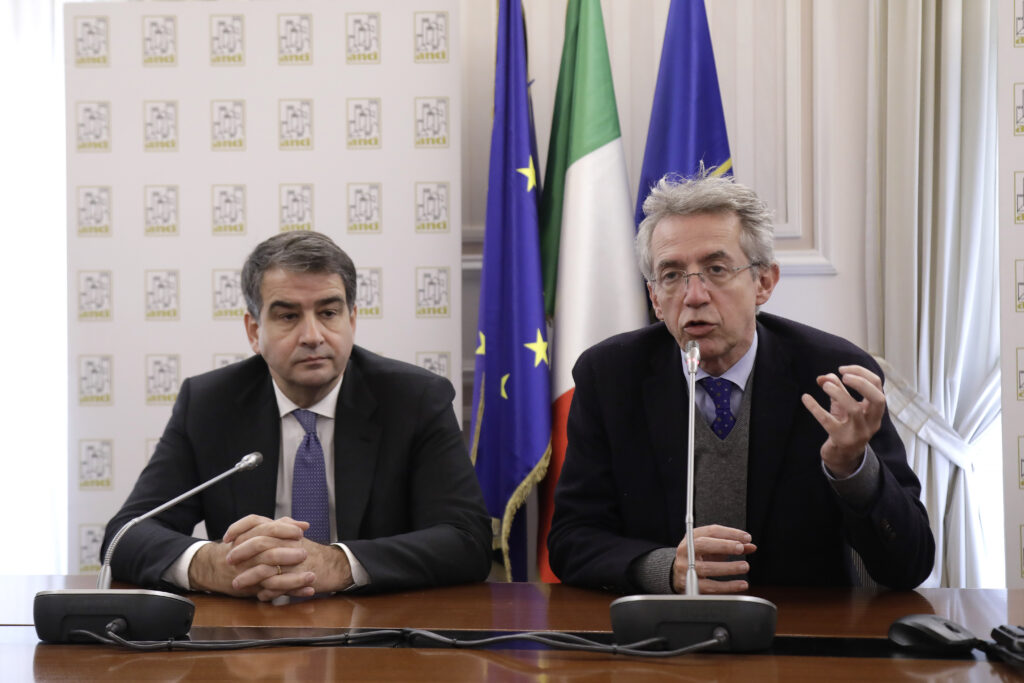 L’Agenda delle Città al centro delle nuove politiche di coesione. Fitto e Manfredi: “Servono coordinamento e flessibilità per le nuove sfide”