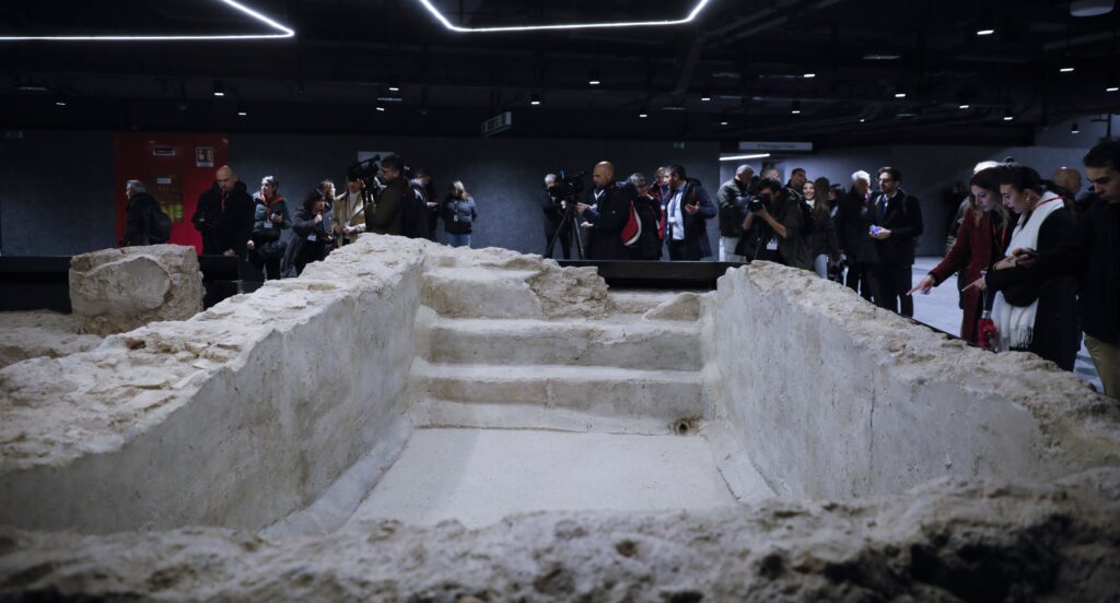 Infrastruttura e archeologia: la nuova narrazione della stazione del Colosseo. Tocci: “Opera mirabile che restituisce un’area ai cittadini”