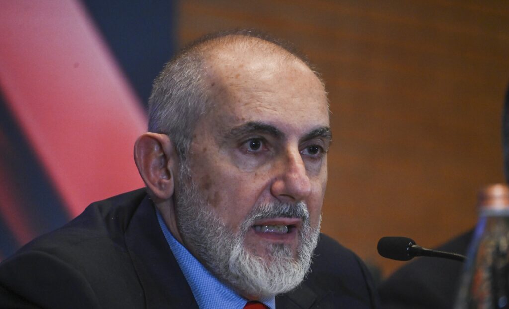 Donnarumma: “Nel 2026 puntiamo a 20 mld di investimenti. Su RAB ragioniamo ancora ma siamo orientati ad altre collaborazioni fra pubblico e privato”. La sfida sulla RoSCo: “Vedremo…”