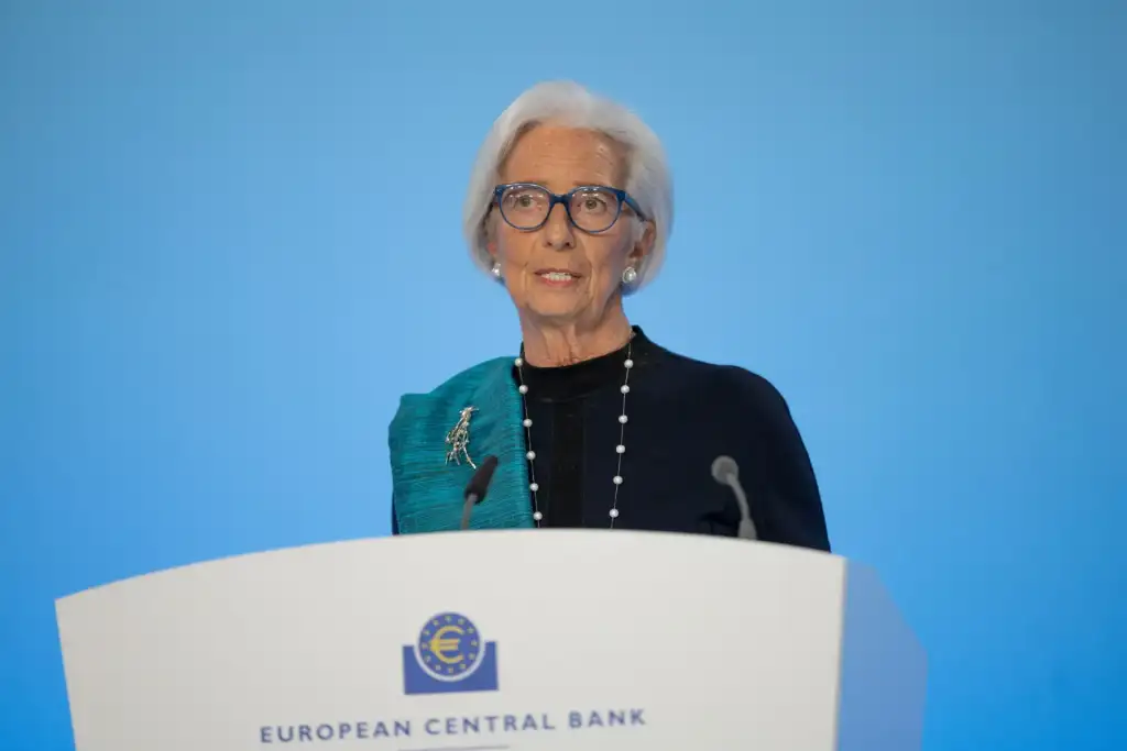 Lagarde: “Avanti sull’unione del risparmio e degli investimenti. Sono fondamenti pratici per la resilienza e la sovranità dell’Unione europea”
