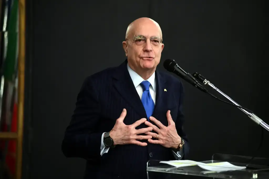 Albertini: “Milano si è rigenerata in vent’anni fino a Expo 2015 con oltre 30 mld di investimenti dal mondo e con regia pubblica per fare città 11 milioni di m². Ora è tutto fermo per incubo irregolarità”