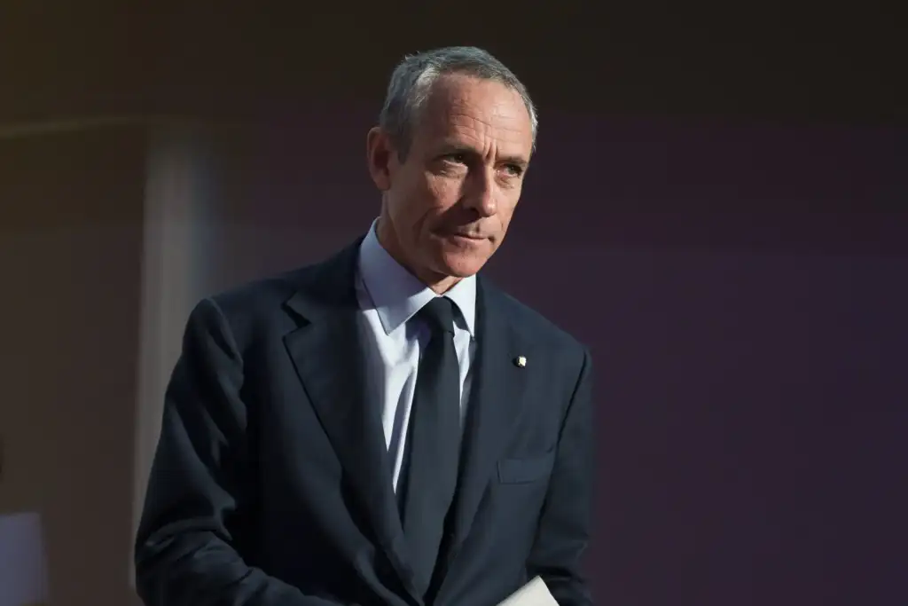 Del Fante: “L’opas su Tim è una pietra miliare nella strategia di Poste da 5 anni. Governo? No pressioni”
