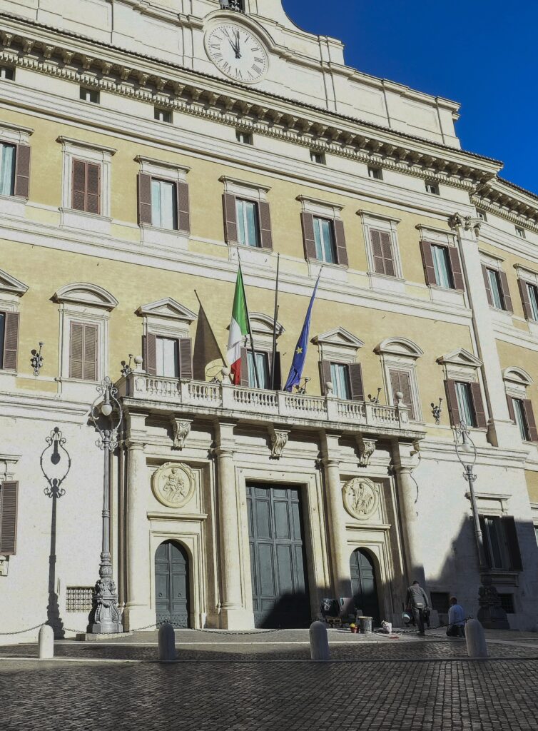 Pnrr, il Parlamento chiede scadenze flessibili se non essenziali ai target. Ppp, risoluzione per il rilancio