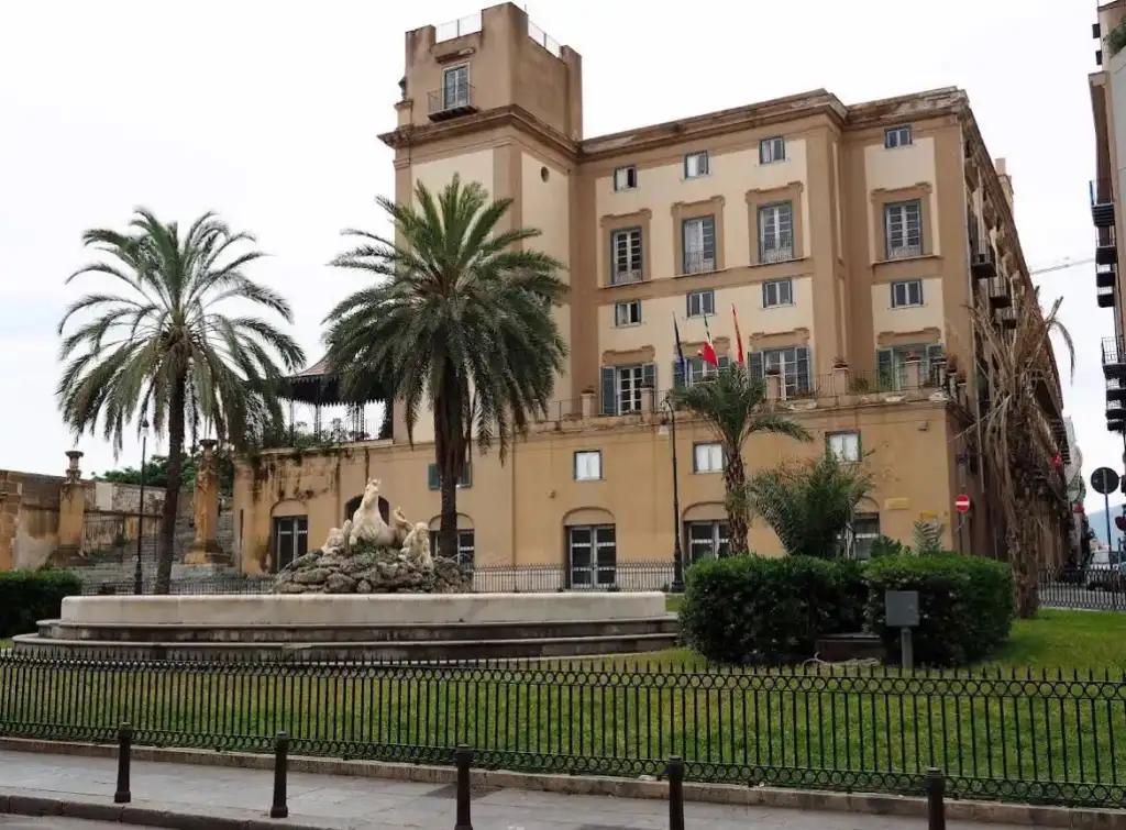 Palermo, il Tar Sicilia compra Palazzo Benso dal Demanio: via alla riqualificazione dell’immobile