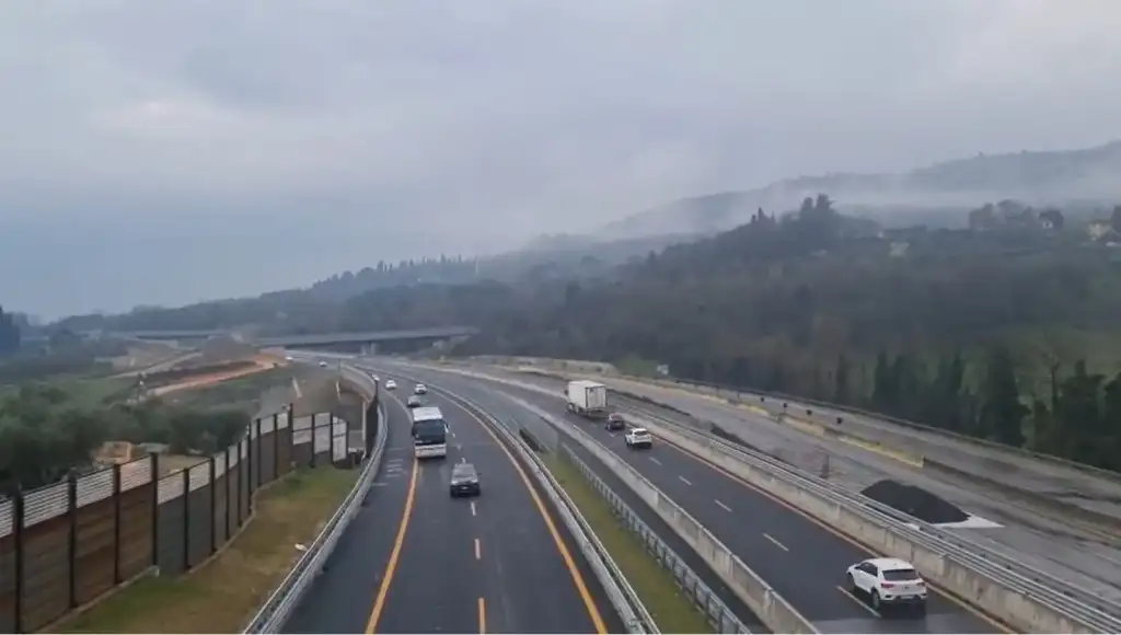 A1, aperto al traffico il nuovo viadotto Ribuio