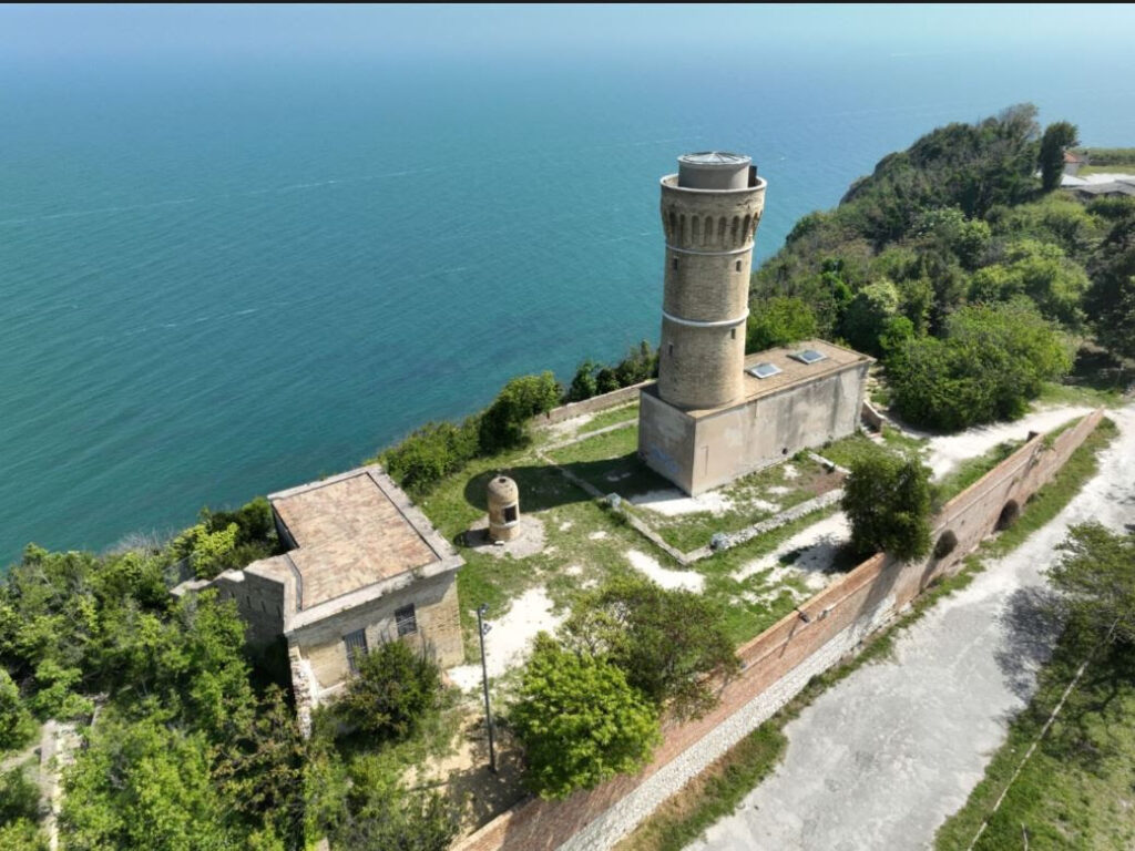 Ancona, rinasce il faro del Colle dei Cappuccini