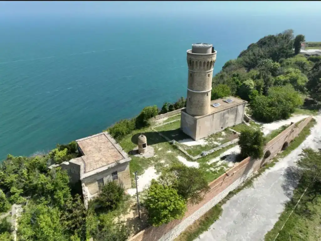 Ancona, rinasce il faro del Colle dei Cappuccini